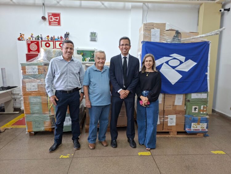 Bazar Solidário do Asilo São João Bosco oferece produtos da Receita Federal com preços acessíveis em prol dos idosos