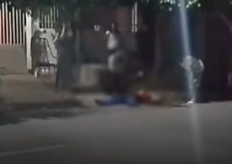 Homem é morto a golpes de faca por homem tatuado em Água Clara