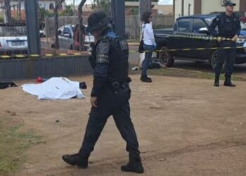 Terceiro intervém em briga de casal e mata homem com tiro em frente à bar em Ponta Porã