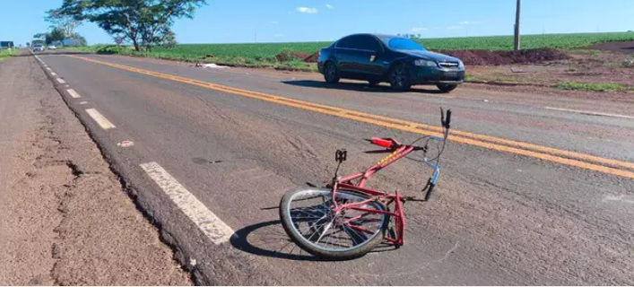 Adolescente morre atropelado por veículo ao pedalar pela BR-376 entre Dourados e Fátima do Sul