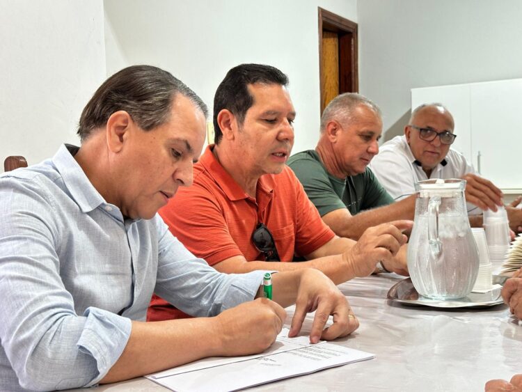 Deputado Coronel David amplia apoio ao setor público e ao agronegócio em Juti