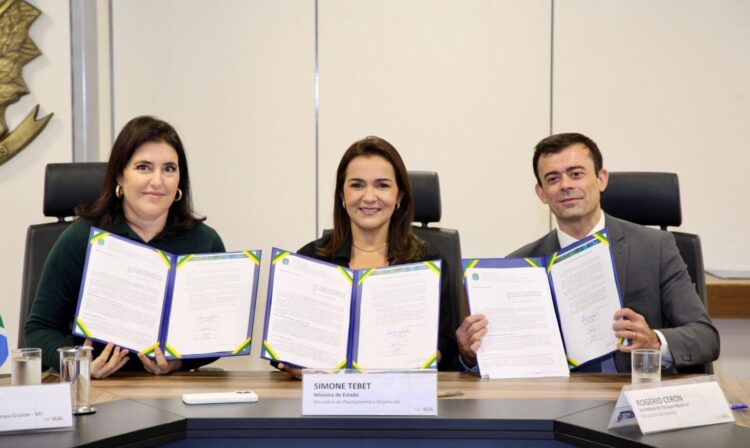 Em Brasília, Prefeitura assina PEF e garante R$ 544 milhões para obras