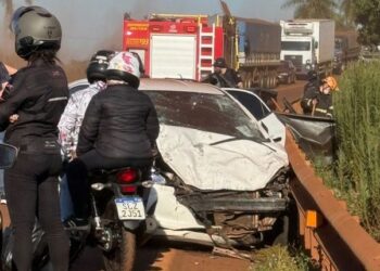 Mulher morre em colisão envolvendo 3 veículos na BR-267 entre Maracaju e Jardim