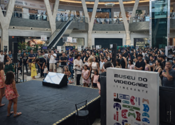 Bosque dos Ipês abre 2026 com exposição gratuita de 15 anos do Museu do Videogame Itinerante