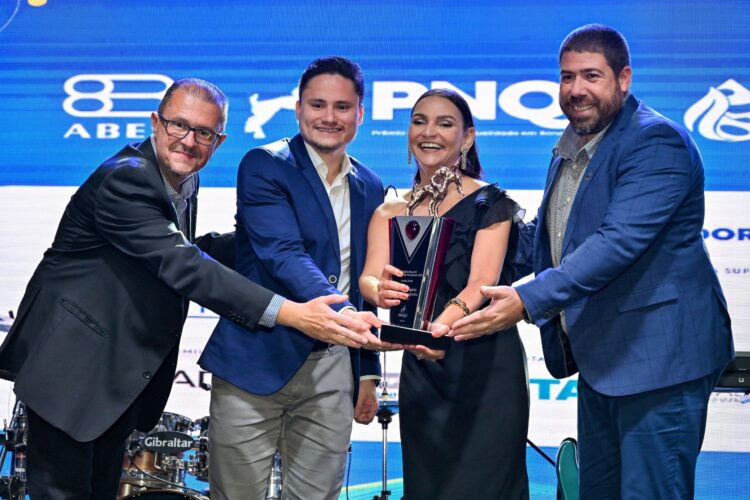 Águas Guariroba conquista Troféu Quíron Rubi e reforça destaque nacional no saneamento