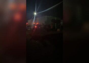 Caminhoneiro é encontrado morto dentro da cabine em posto de combustíveis na Capital