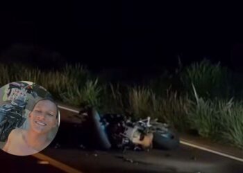 Jovem morre preso às ferragens, após colidir moto na traseira de trator na MS-223