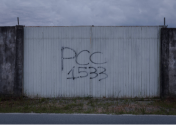 Policial atira, após filho ser impedido de andar de bike por “membros do PCC” no Guanandi