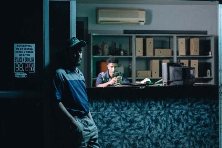 Mostra Itinerante Cinema de Sala começa dia 15 e transforma praças em salas de cinema no Pantanal e na fronteira