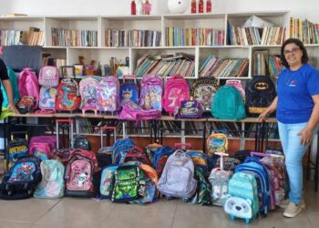 Mochilas usadas viram apoio aos estudos e reforçam rede solidária do Sesc Mesa Brasil em MS