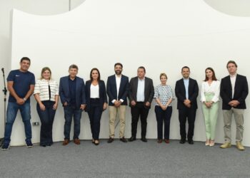 Prefeita empossa secretários e destaca novos investimentos para Campo Grande