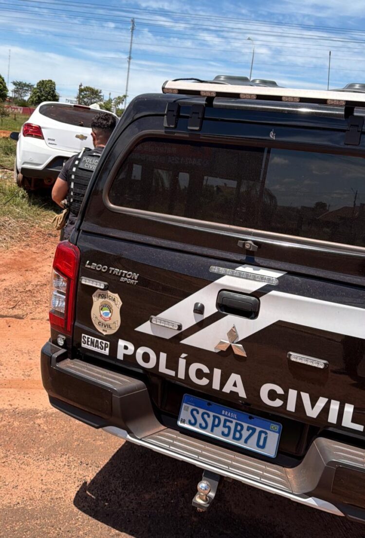 Vítima é mantida em cativeiro enquanto ladrões rodavam com carro roubado em Deodápolis