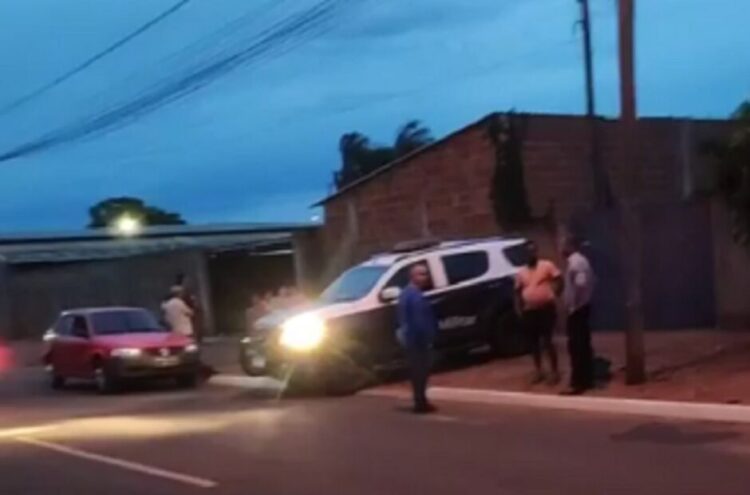 Corpo de homem com perfuração no peito é encontrado em bairro de Três Lagoas