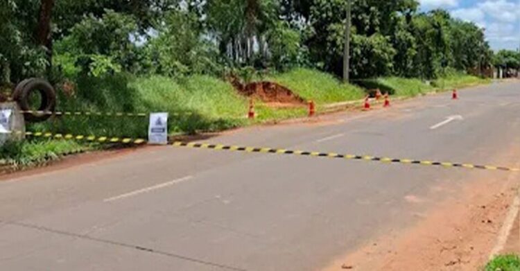 Funcionário da Sanesul é atacado por abelhas ao implantar tubulação de água em Aquidauana