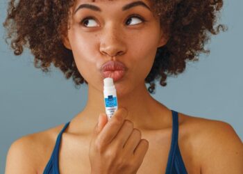 6 em 1: como cuidar dos lábios de forma prática e prevenir rachaduras