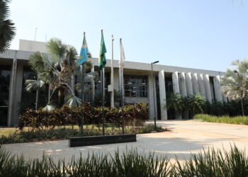 Guerra do IPTU: Justiça de MS mantém liminar que suspende aumentos acima da inflação e manda Prefeitura emitir novos boletos para contribuintes pagarem