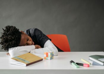 Agenda cheia demais: quando a rotina das crianças vira uma maratona