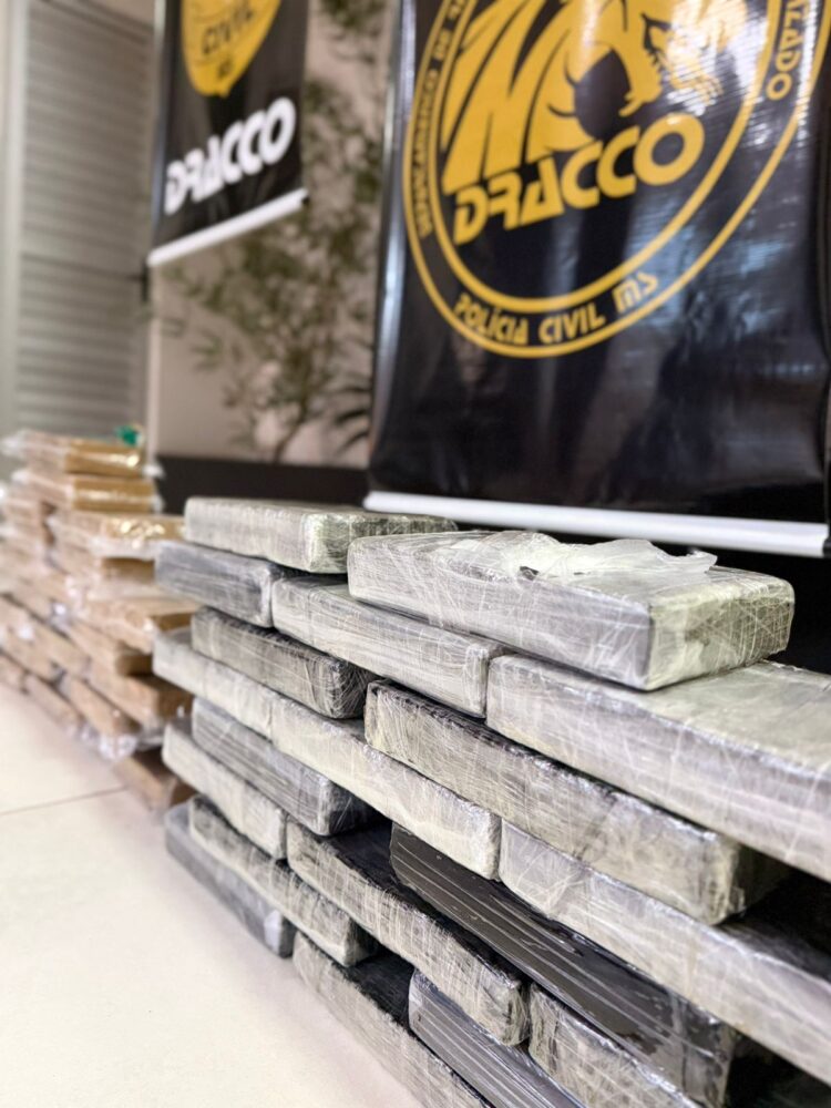 DRACCO causa prejuízo estimado em R$ 3 milhões ao tráfico com apreensão de 40,8 kg de cocaína