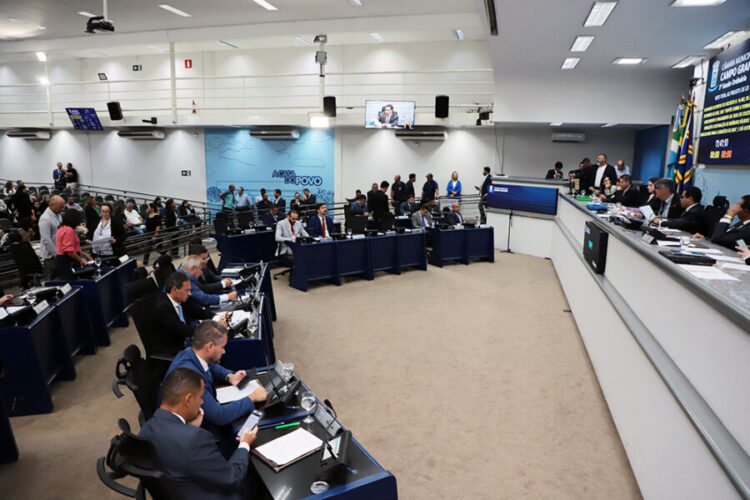 Veto do Executivo ao projeto sobre Taxa do Lixo é mantido