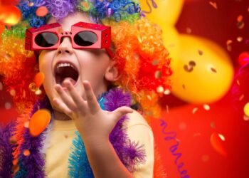 Carnaval do Sesc MS e Pátio o shopping do centro aposta no brincar para reunir famílias em bloquinho infantil