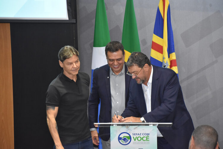 Em lançamento de programa da Sefaz, Longen ressalta importância da autorregulação tributária