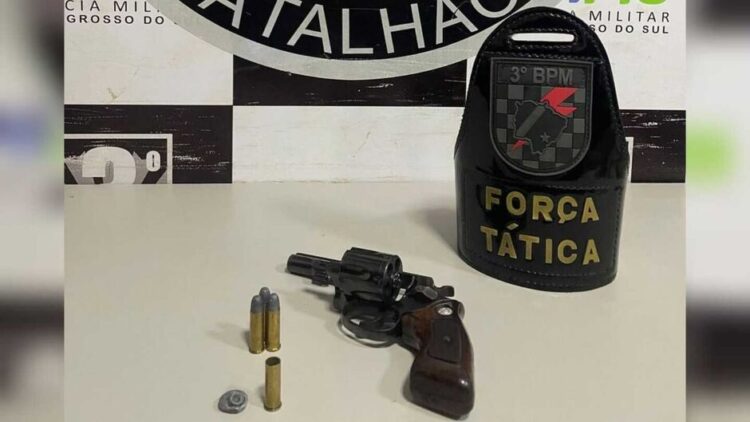 Esquizofrênico, idoso tem surto atira com revólver e quase atinge crianças em Dourados