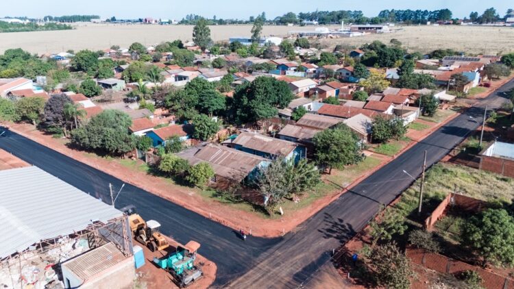 Nelsinho Trad destina mais de R$ 1,3 mi para asfaltar bairro Júlia Cardinal em Ponta Porã