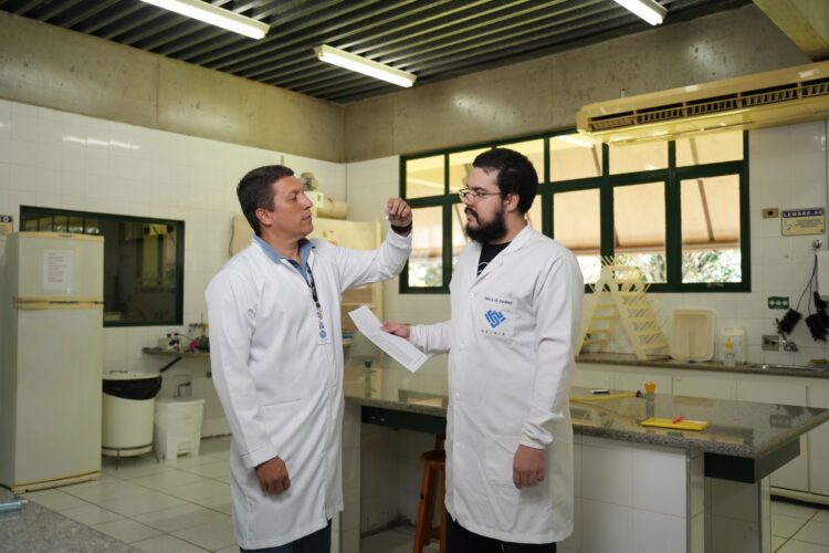 Programa Centelha tem pesquisas biomédicas, desenvolvimento de medicamentos, vacinas e outras aplicações científicas.