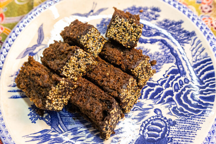 Livro inédito com receitas okinawanas será lançado neste sábado em CG