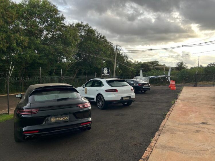 Dracco apreende na Capital carro de luxo avaliado em R$ 1 mi de “Vovozona”; líder de facção de MT