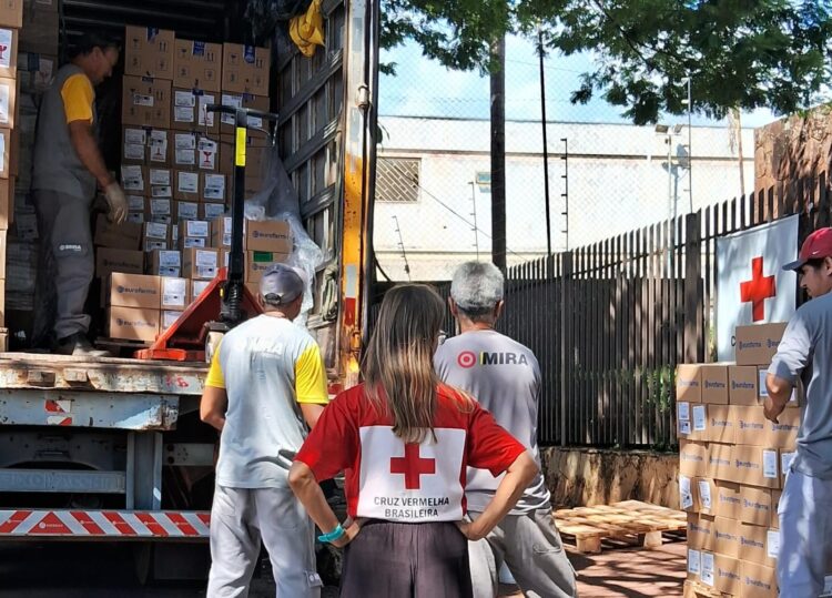 Cruz Vermelha doa mais de 3 toneladas de medicamentos para a Saúde de Campo Grande