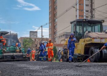 Prefeitura investe mais de R$ 5 milhões em recapeamento da Av. Ernesto Giesel