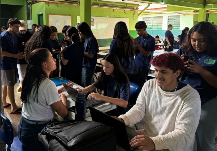 Programa Pioneiros conecta estudantes do ensino médio ao mercado de trabalho em CG