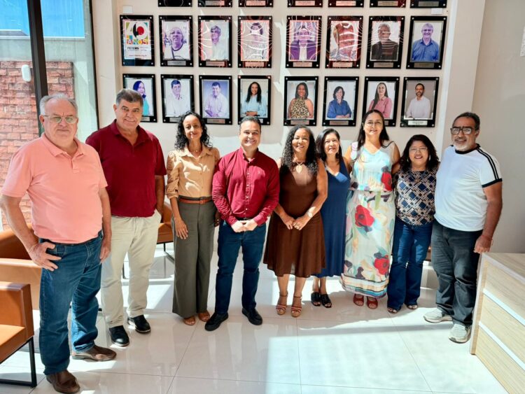 Fábio Trad se reúne com FETEMS e firma compromissos com a educação pública