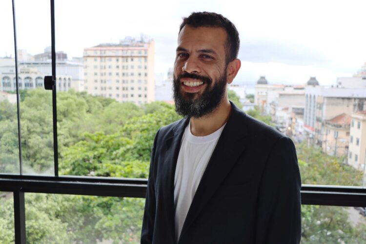 ARTIGO: Fidelizando clientes e construindo relações duradouras