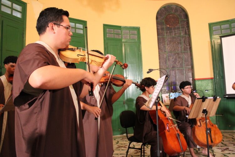 Orquestra de Câmara do Pantanal estreia em festival internacional na Bolívia