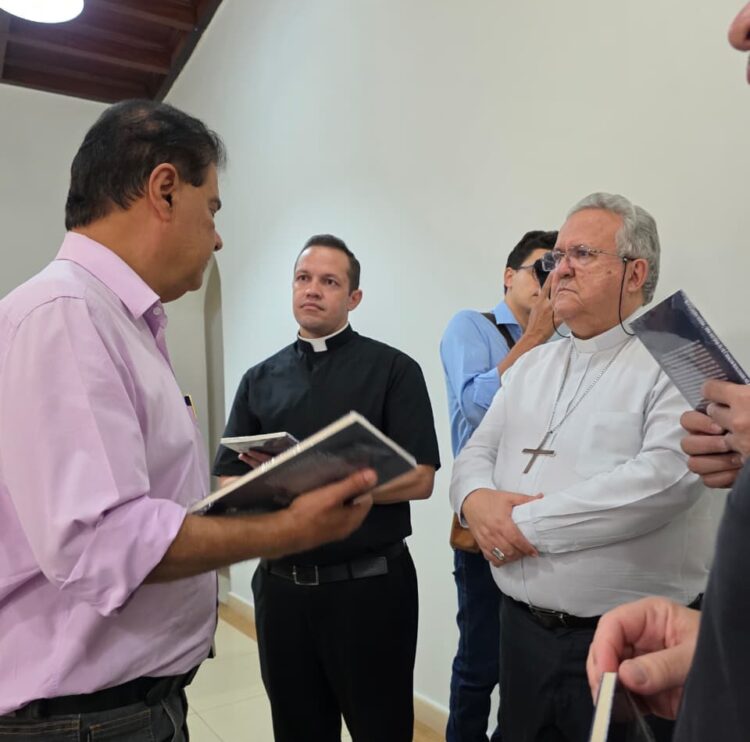 Arquidiocese pede revitalização da Praça do Papa e senador Nelsinho apoia pedido