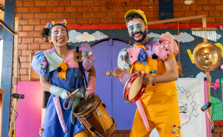 Sesc Teatro Prosa oferece programação diversificada com teatro, música e cinema