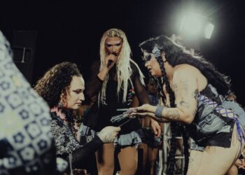 Teatro, cinema e música: Confira a agenda do Sesc Teatro Prosa de 14 a 18 de abril