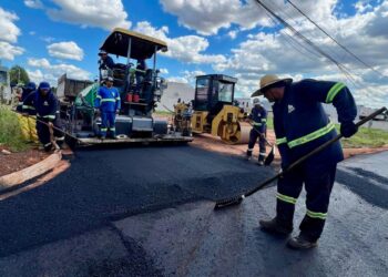 Prefeitura amplia parcerias para maior programa de asfalto da década em CG
