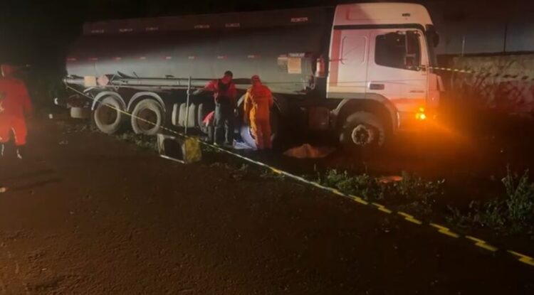 Motociclista morre na BR-262 em Campo Grande ao colidir com caminhão