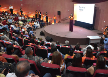 Fiems participa do lançamento da campanha e colabora com “Seu Abraço Aquece 2026”