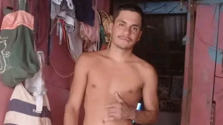 Jovem é morto por a golpes de faca por usuário de drogas na “Favelinha” em Ponta Porã