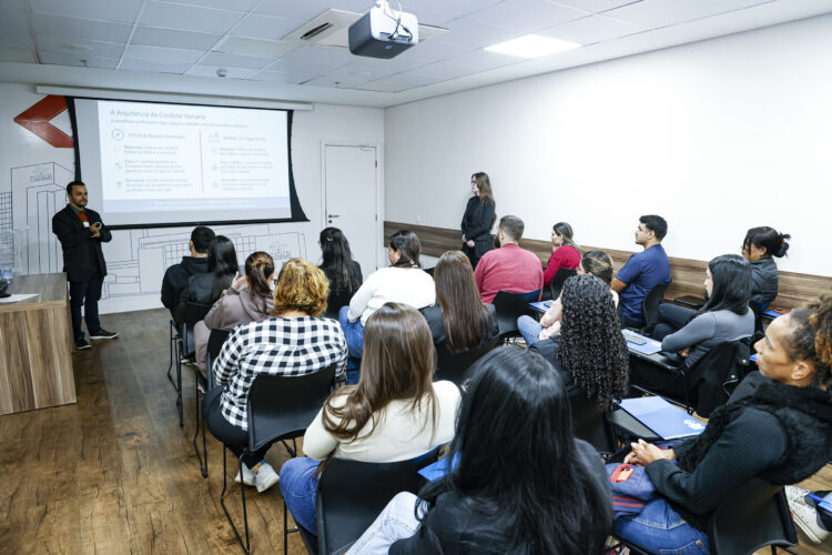 Hospital Cassems de Campo Grande abre ‘IX Semana de Enfermagem’ com palestra sobre cuidado e excelência na assistência