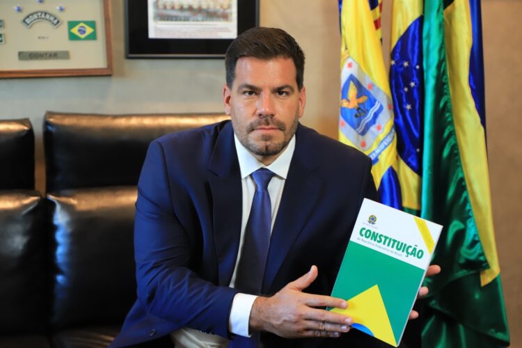 “Idade não pode ser usada como escudo para proteger criminoso”, afirma Capitão Contar