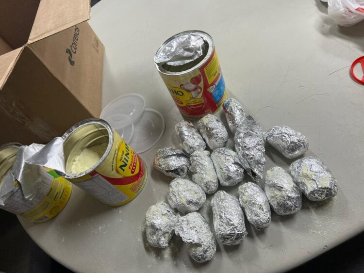 Traficantes postam drogas na fronteira dentro de latas de leite Ninho para 5 estados brasileiros