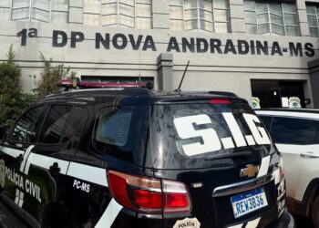 Mulher é presa em MS por fraturar costela e lesionar crânio da filha de 7 meses de idade