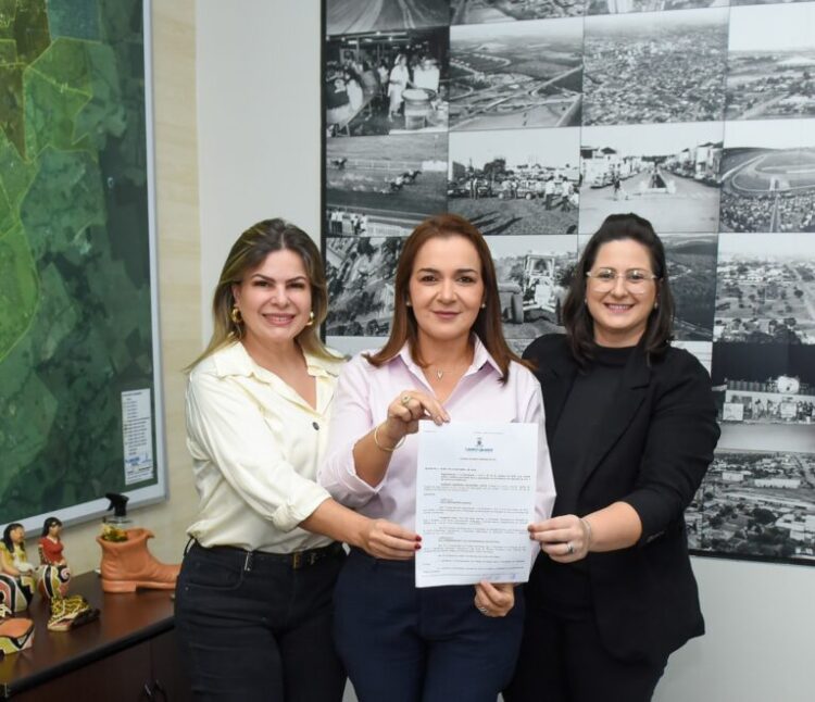 Decreto regulamenta lei e organiza atendimento à população em situação de rua