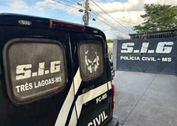 Homem é preso em Três Lagoas por chamar vizinha de “macac@ fedorent@” e agredir seu filho