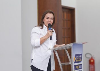 “Compromisso com a população”, diz prefeita ao lançar Programa que investirá R$60 milhões na Saúde de CG